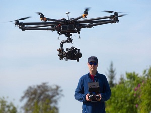 Chơi game, lái drone được công nhận là nghề nghiệp tại Trung Quốc