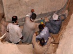 Ai Cập mở nắp quan tài hơn 2.000 tuổi khiến dân mạng nín thở