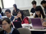 Du học sinh Việt Nam đóng góp gần 900 triệu USD cho kinh tế Mỹ