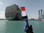 Ai trả tiền đền bù hậu quả việc tắc nghẽn kênh đào Suez?